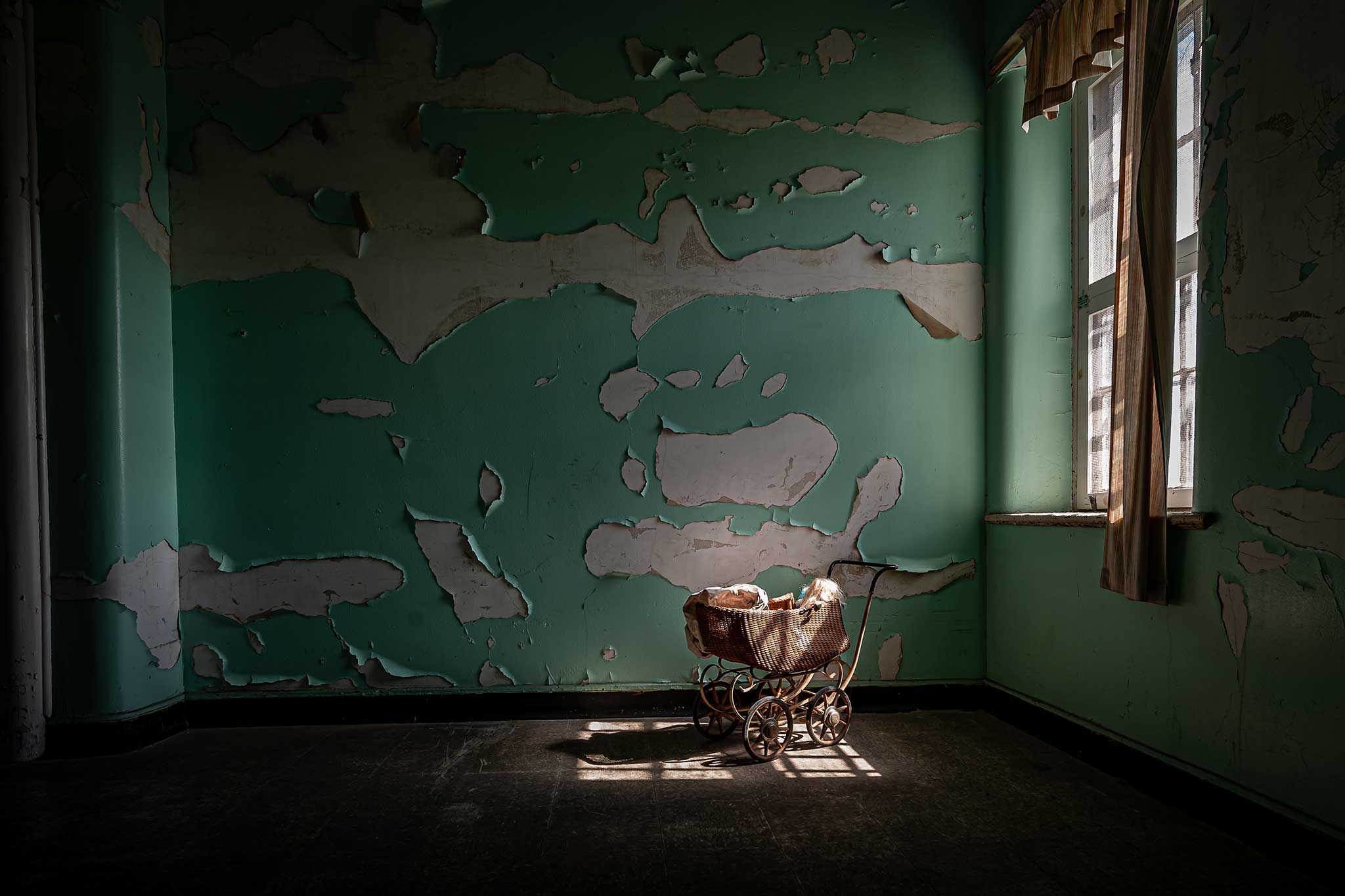 Asylum Carriage