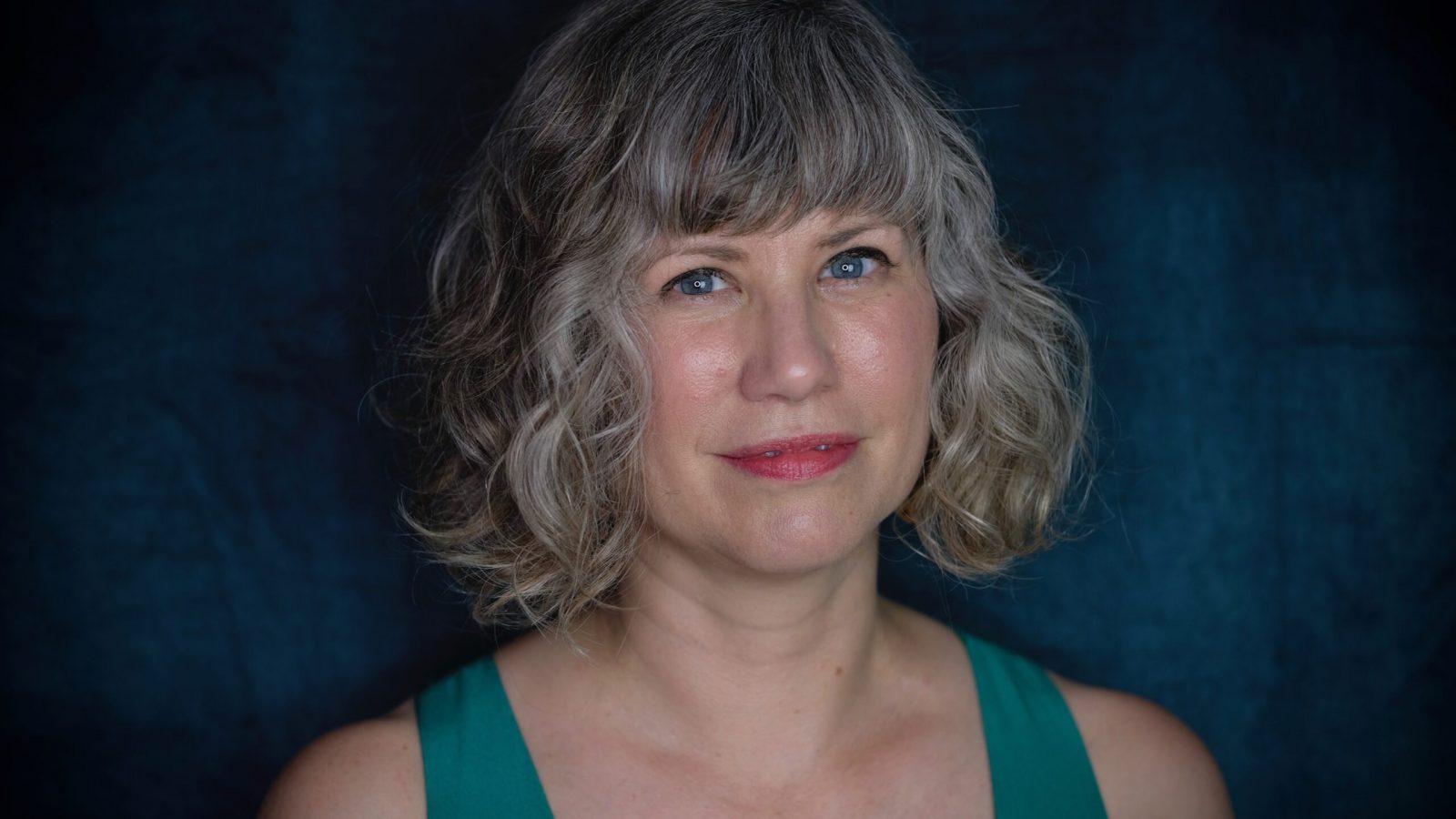 Betsy Johnson Headshot