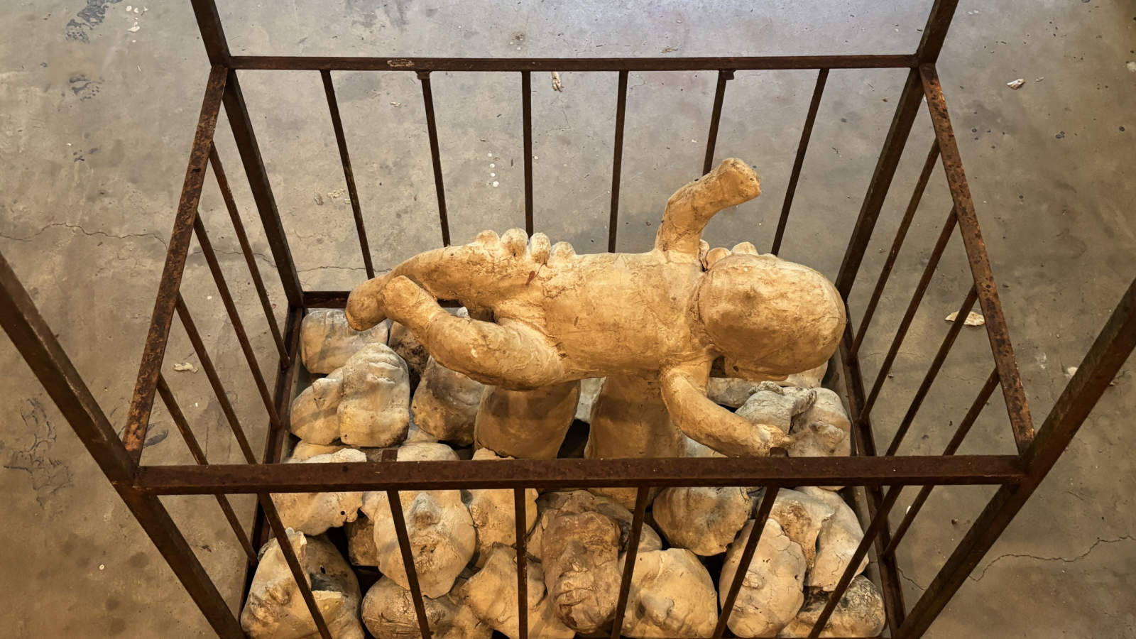 Steven Dobbin_Rust Holds Memory